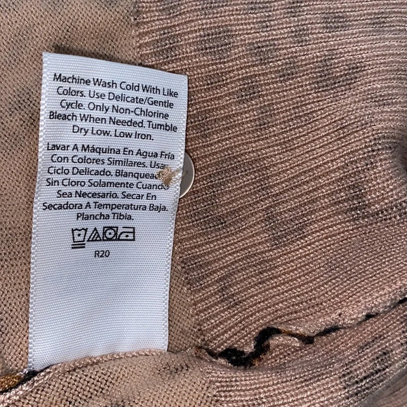 Time & Tru leopard print knit cardigan size XXlarge new with tags - Picture 8 of 9